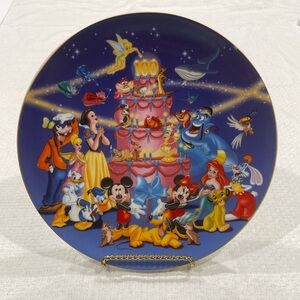 Disney 100 years of Walt Disney imagination collector plate